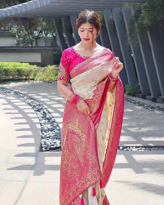 Royal Cream & Pink Banarasi Silk Saree with Golden Zari Weaving