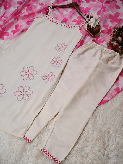 Elegant Off-White Floral Kurta Set with Printed Dupatta