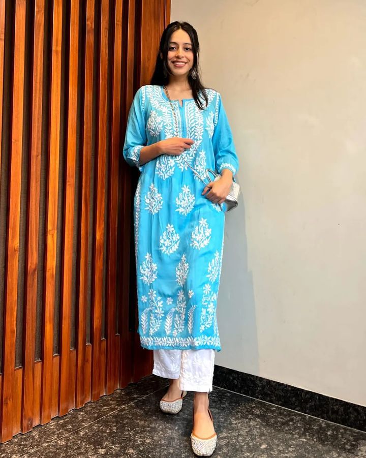 Authentic Hand-Embroidered Chikankari Kurti Set