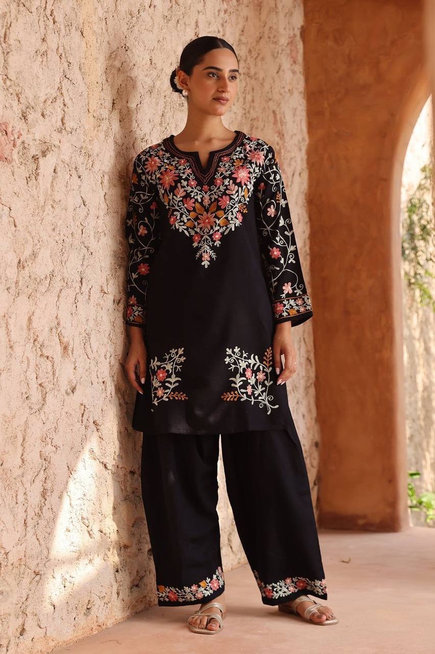 Roman Silk Suit Set Embroidered with Farshi Salwar.