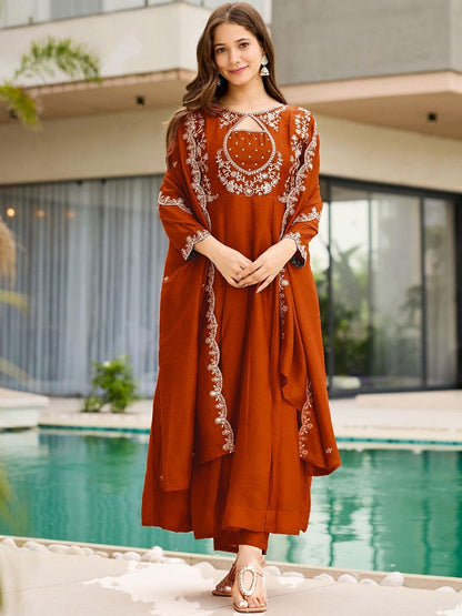 New Trendy Anarkali Designers kurti Pent Set