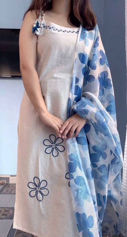 Elegant Off-White Floral Kurta Set with Printed Dupatta